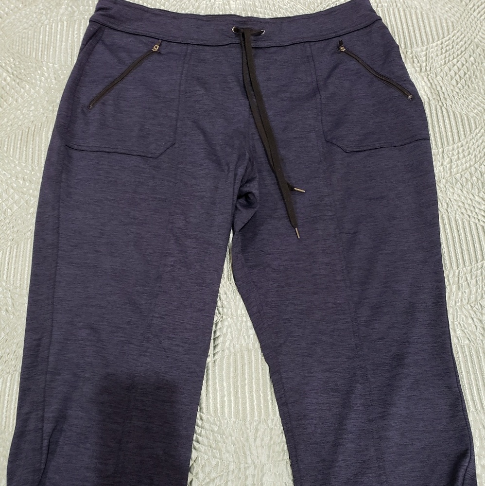 Tek Gear On the Go workout crop pants